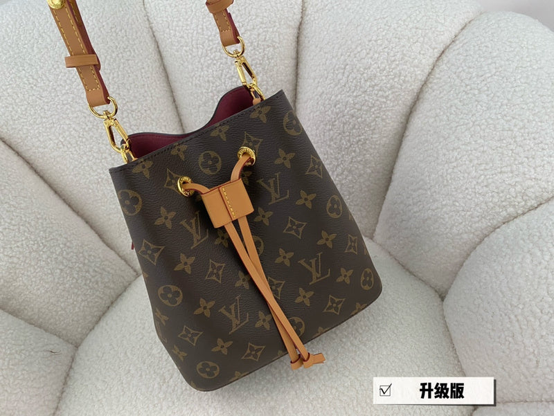 LO - LV Bags - 15076