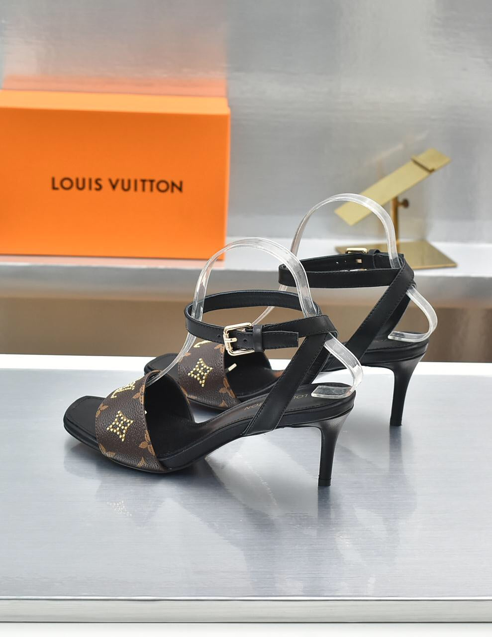 LO-LV bags 3396