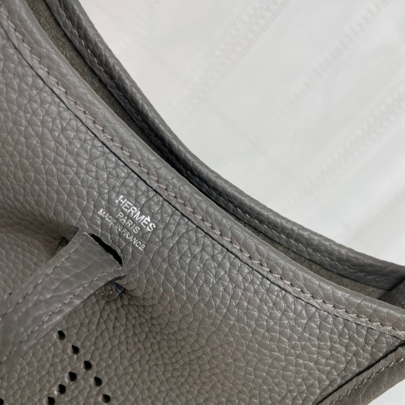 LO - HRMS DESIGNER BAGS - WOMEN BAGS - 939