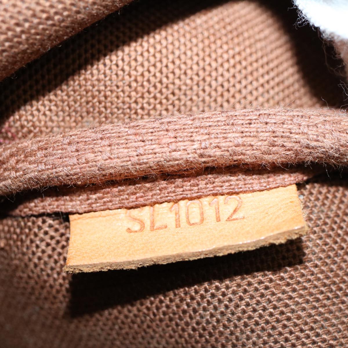 LO-LV bags 329