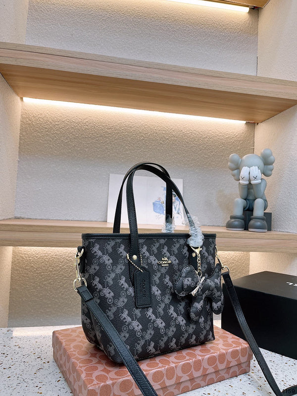 LO - CCH Bags - 225