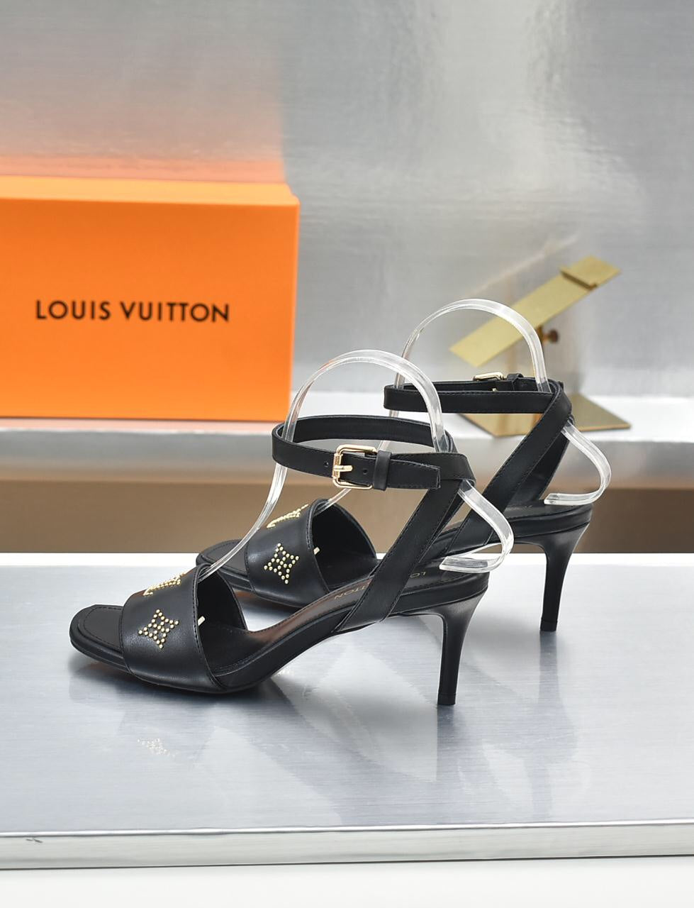 LO-LV bags 3395