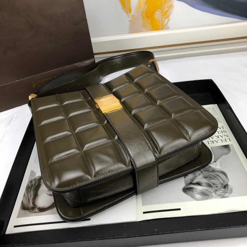 LO - BV Bags - 351