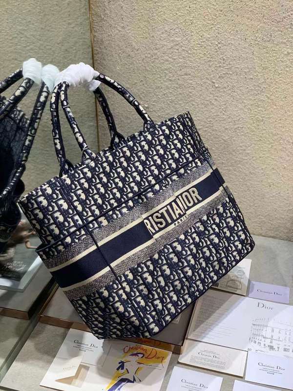 LO - DYOR   BAGS FOR WOMEN - FASHION LUXURY BAGS 079