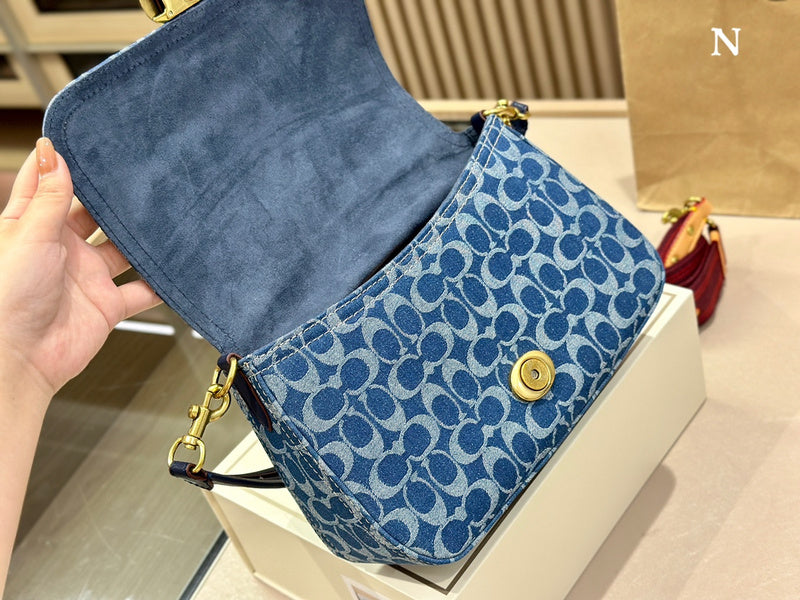 LO - CCH Bags - 165