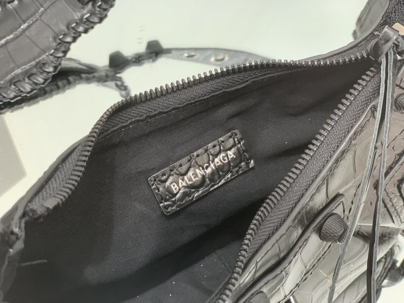 LO - BGA Bags - 2574