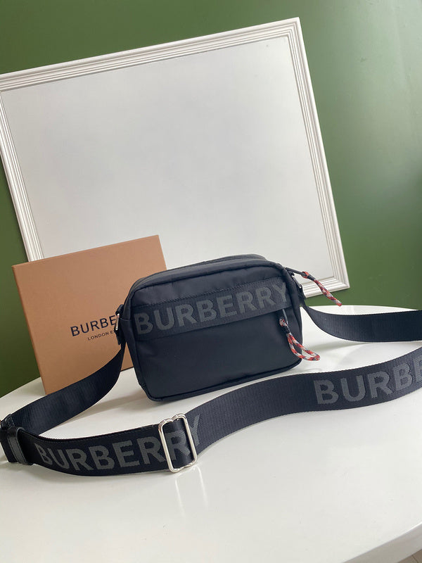 LO - B-BERRY BAGS - 218