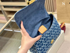 LO - CCH Bags - 165