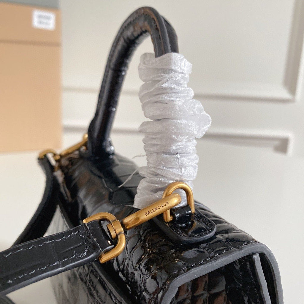BLN-Ciagaciaga Hourglass XS Handbag In Black, For Women, Women’s Bags 7.4in/19LO