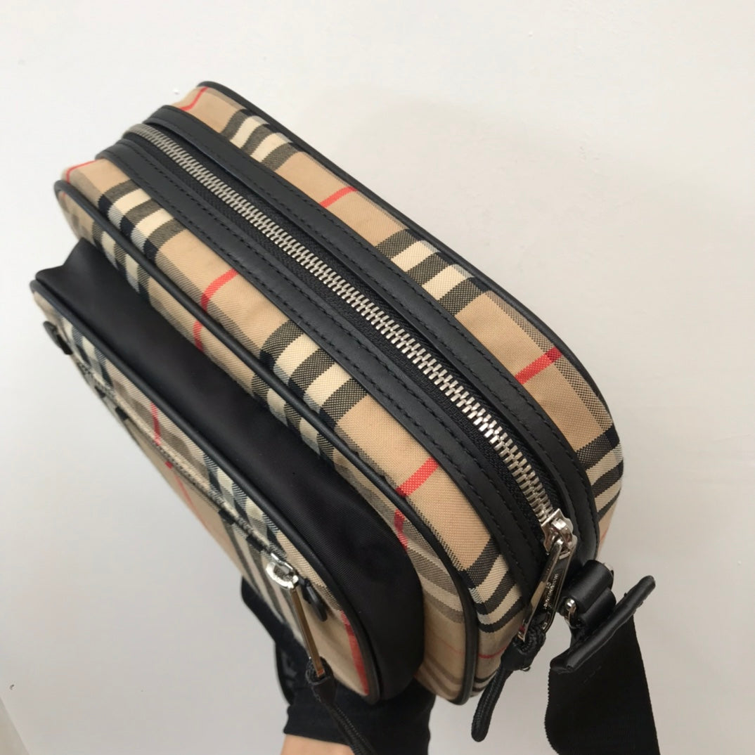 B-Berry - BB   Check And Crossbody Bag For Men, Bags 8.6in/22LO