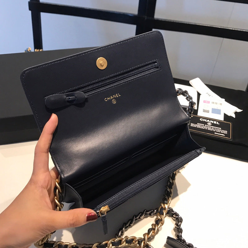 LO - CHL  BAGS FOR WOMEN - FASHION LUXURY BAGS - 946