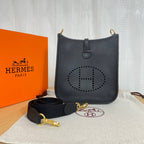 LO - HMS Luxury Bags - 945