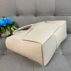 B-VENETA STYLISH HANBAGS FOR WOMEN - 259