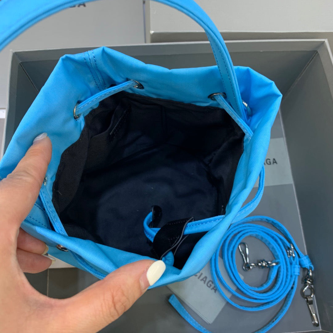 BLN-Ciaga Le Cagole Medium Bucket Bag In Light Blue, For Women,  Bags 11.8in/30LO