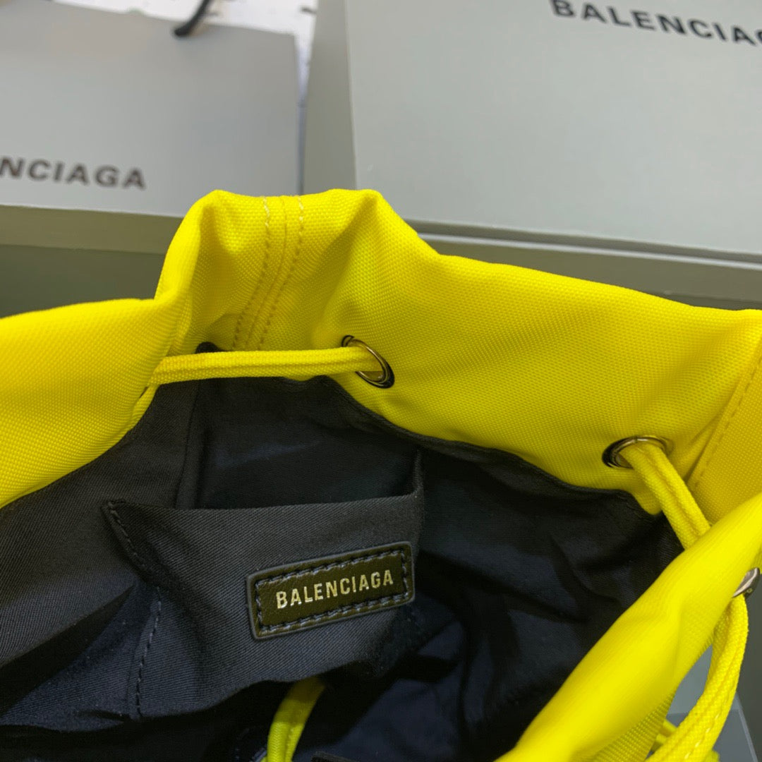 BLN-Ciaga Le Cagole Medium Bucket Bag In Yellow, For Women,  Bags 11.8in/30LO