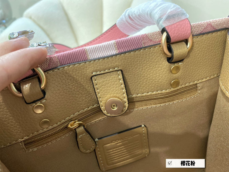 LO - CCH Bags - 087