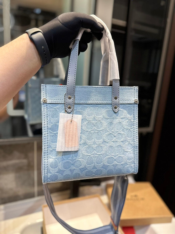 LO - CCH Bags - 060