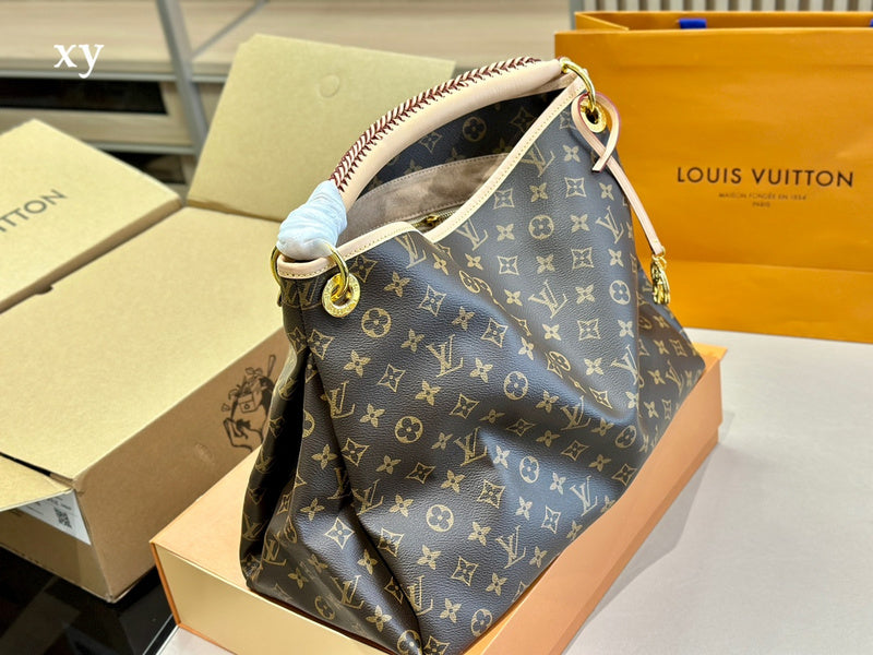LO - LV Bags - 15006