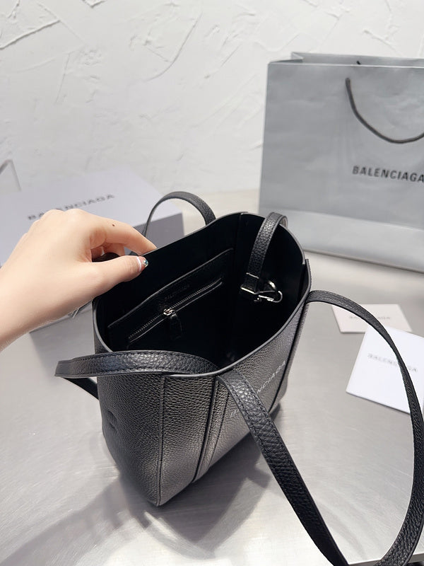 LO - BGA Bags - 1596