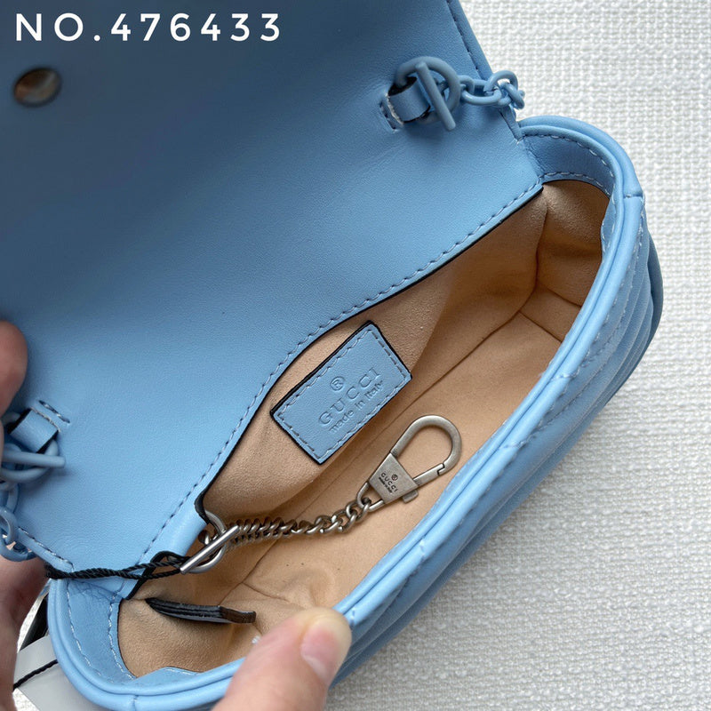 LO - GCC Bags - 1945