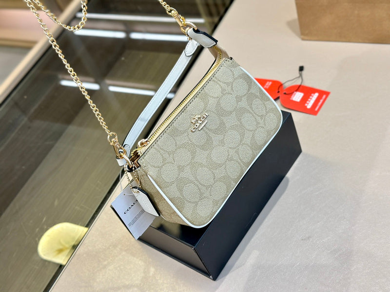LO - CCH Bags - 108