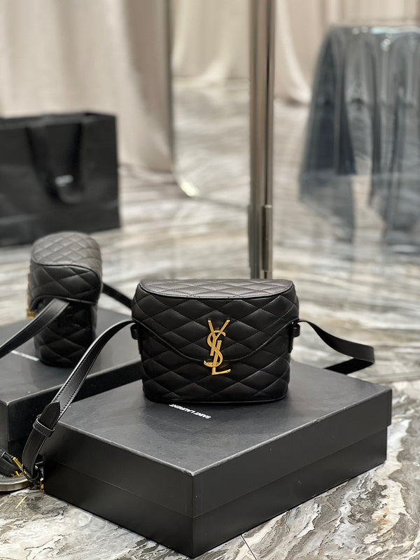 BB - YSL Bag - 3918