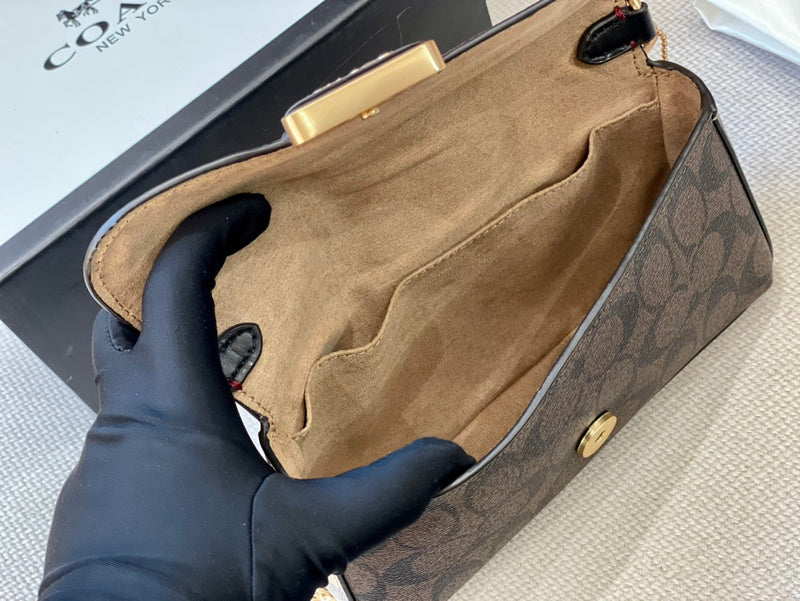 LO - CCH Bags - 190