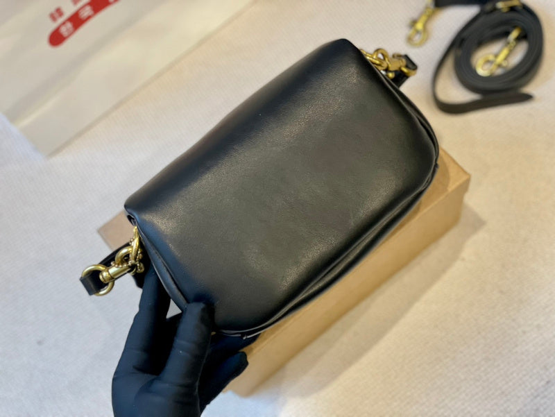 LO - CCH Bags - 236