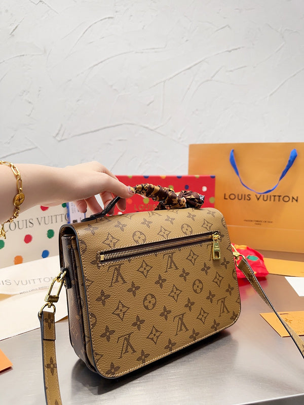 LO - LV Bags - 15056