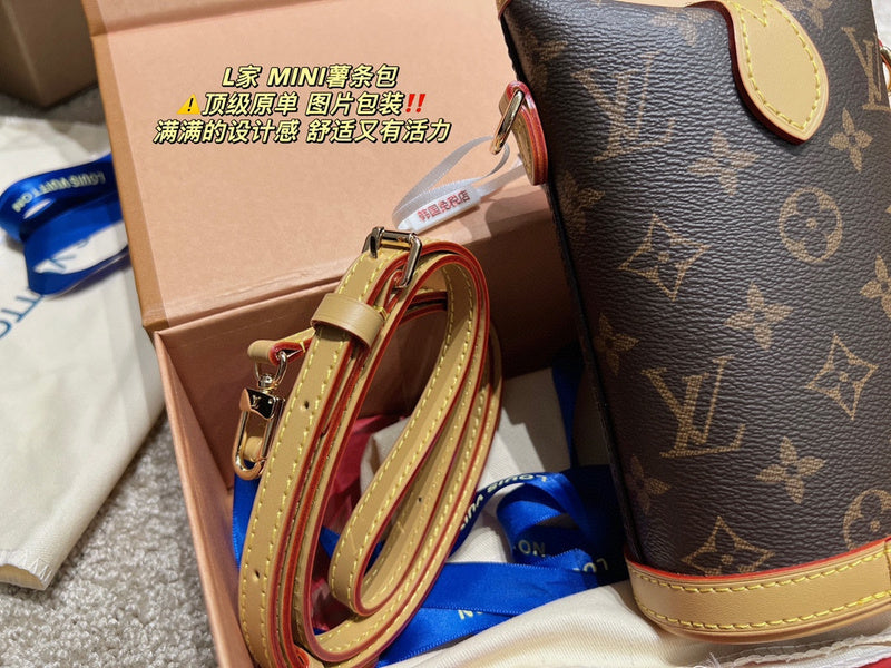 LO - LV Bags - 15077
