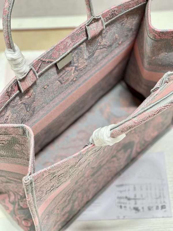 LO - DYOR   BAGS FOR WOMEN - FASHION LUXURY BAGS 037