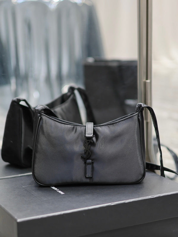 BB - YSL Bag - 1928