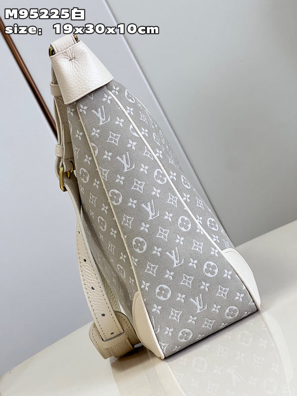 LO - LV Bags - 15444
