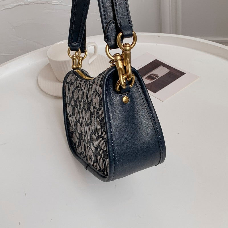 LO - CCH Bags - 522