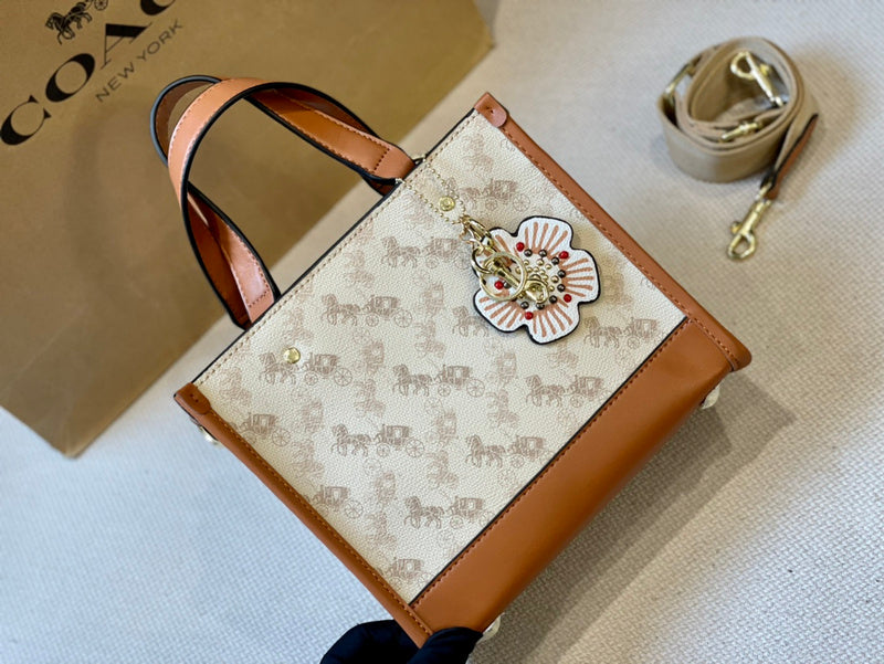 LO - CCH Bags - 208