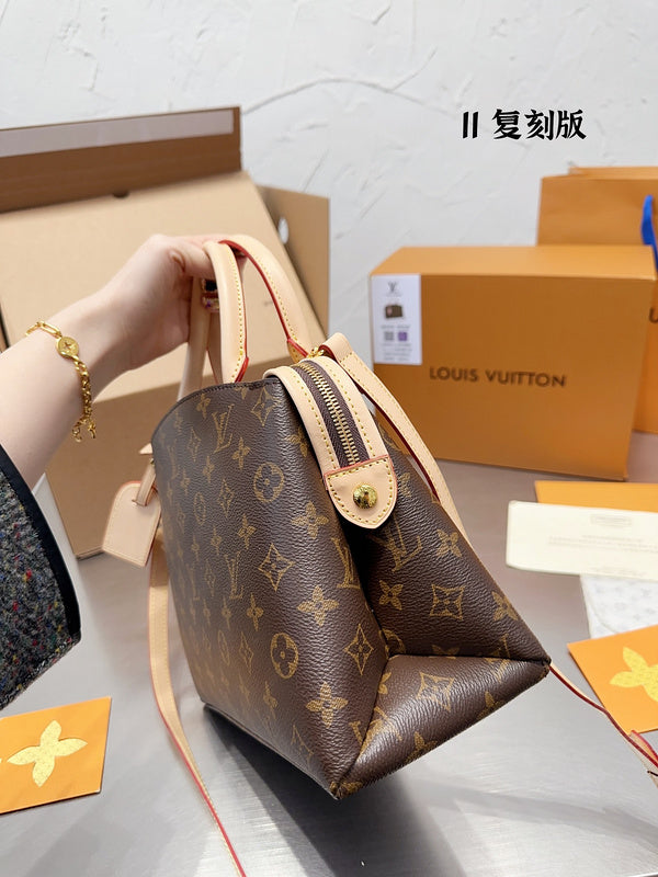 LO - LV Bags - 15120