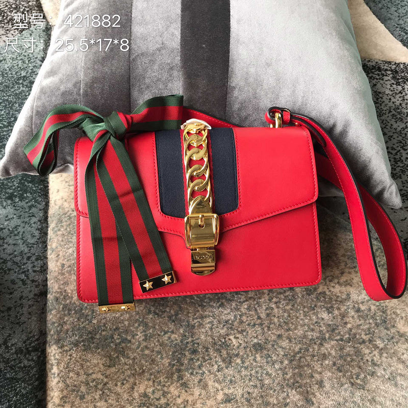 LO - GCC Bags - 6376