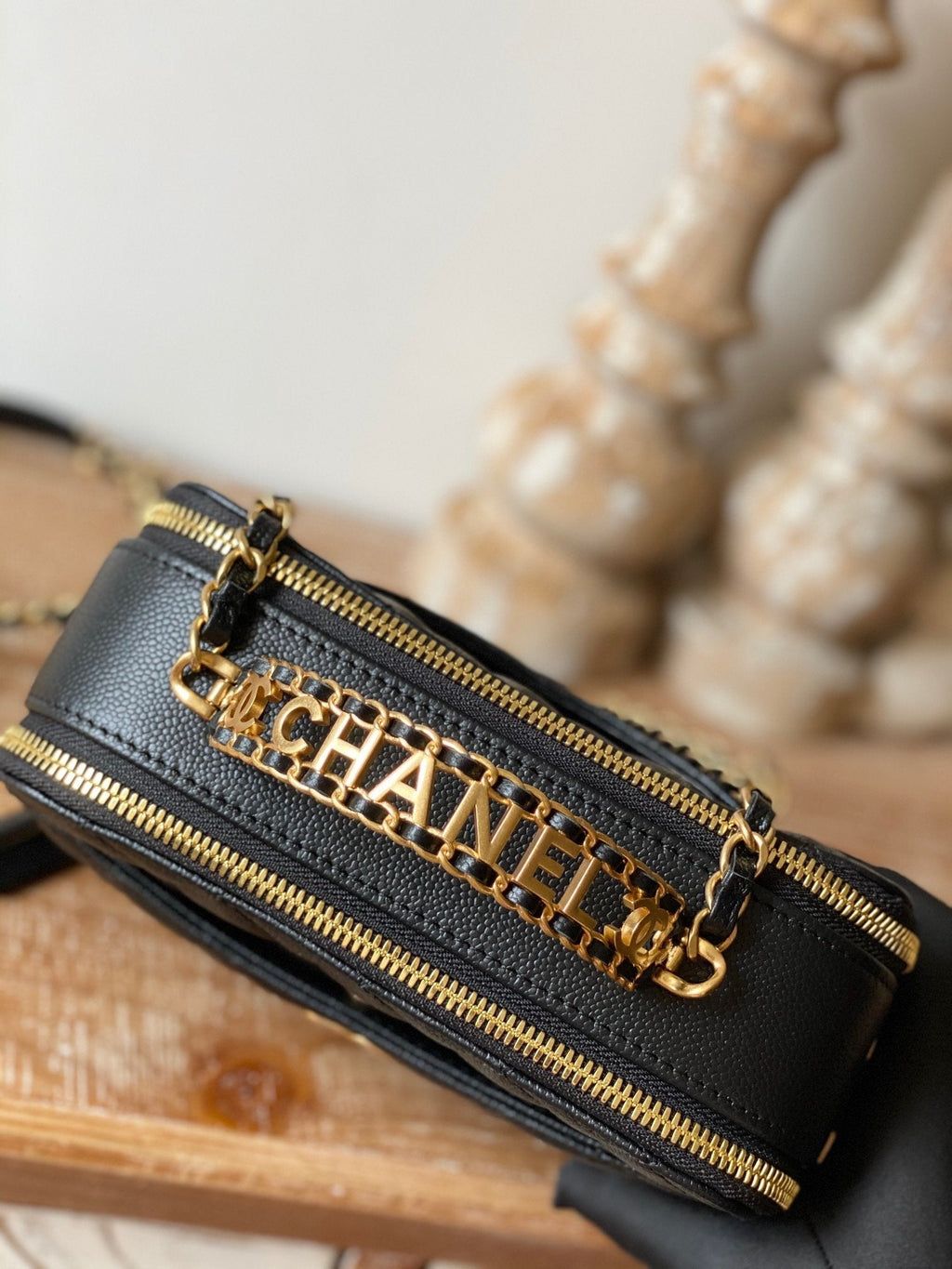 CHL -  Small Vanity Case Gold Hardware Black For Women Handbags, Shoulder Bags 5.9in/15LO AS3228 B08008 94305