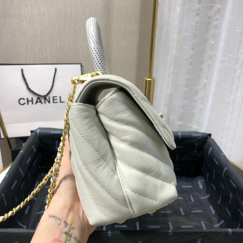 LO - CHL Bags - 1941
