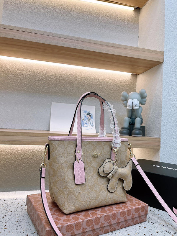 LO - CCH Bags - 224