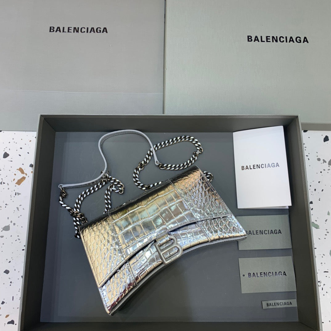 BLN-Ciaga Hourglass Wallet On Chain in SliTLM -, For Women,  Bags 9in/23LO