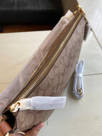 LO - CCH Bags - 543