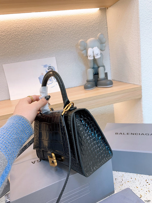 LO - BGA Bags - 1590