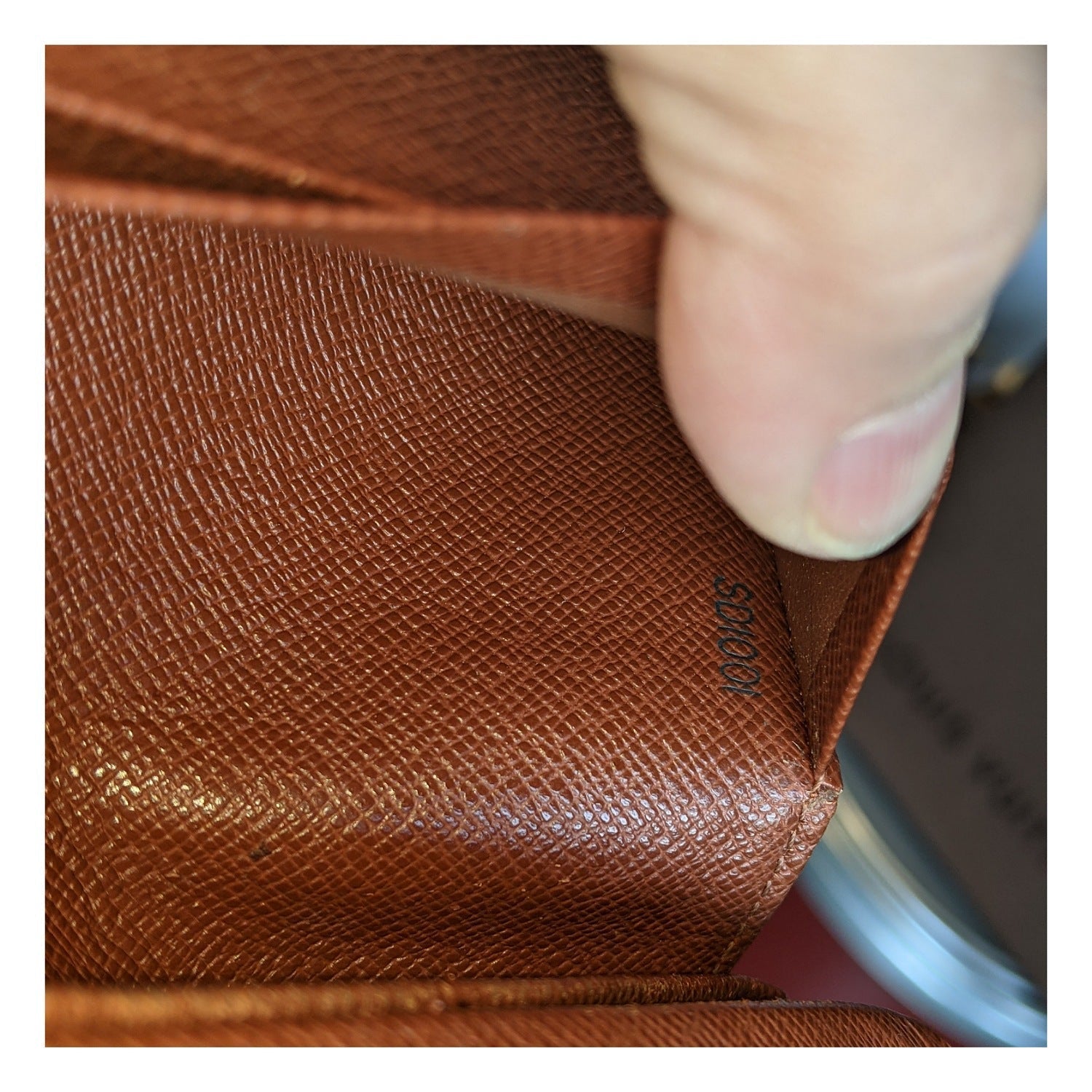 LO-LV bags 6110