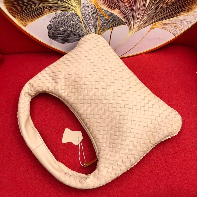 B-VENETA STYLISH HANBAGS FOR WOMEN - - 236