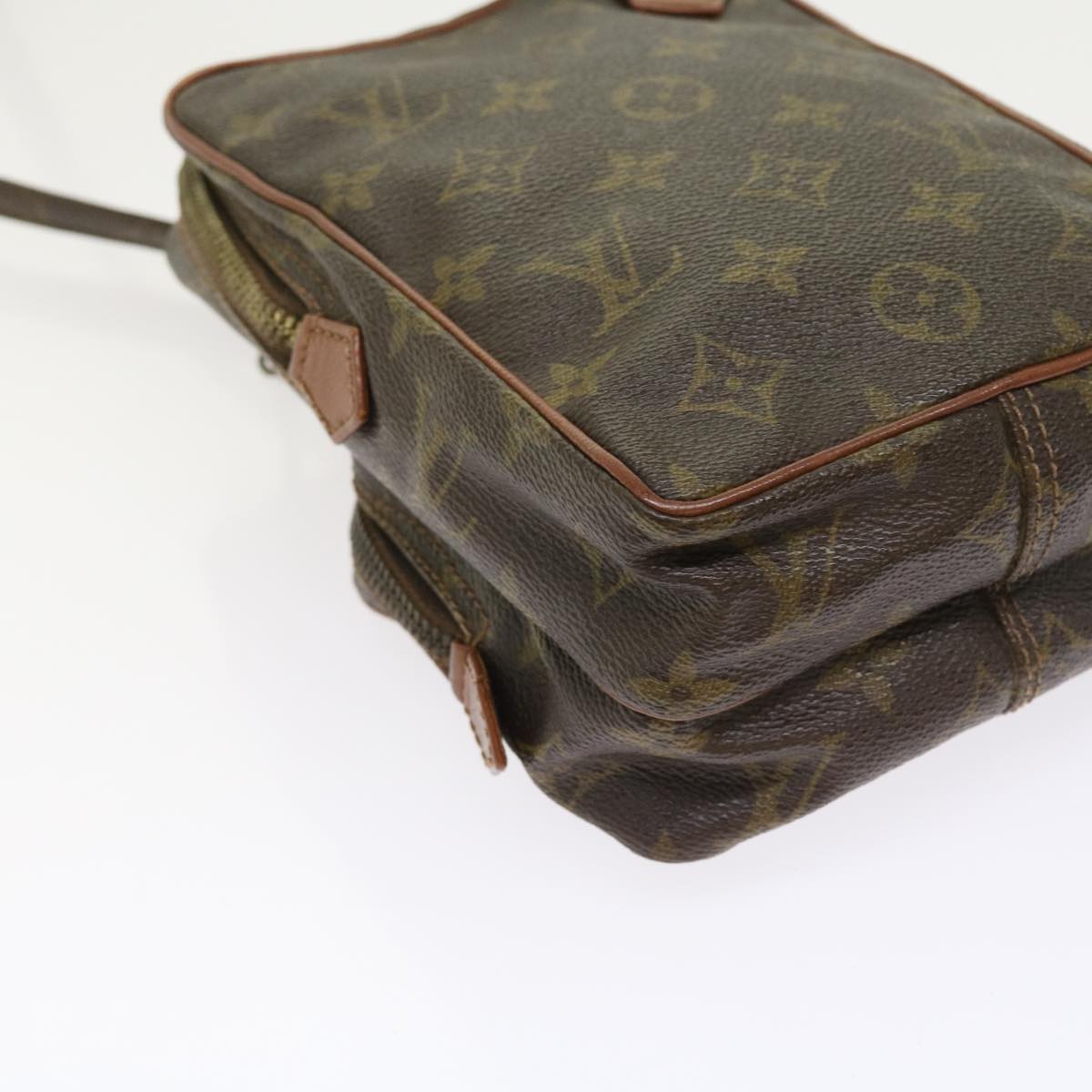 LO-LV bags 6428