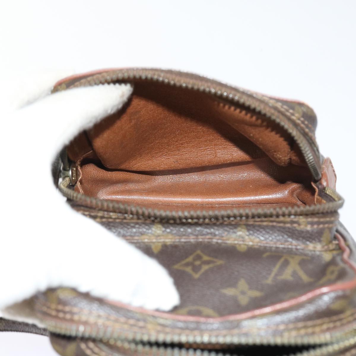 LO-LV bags 6428