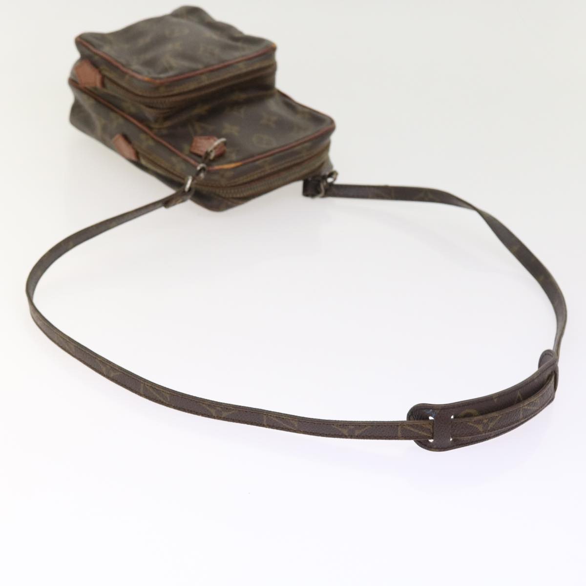 LO-LV bags 6428