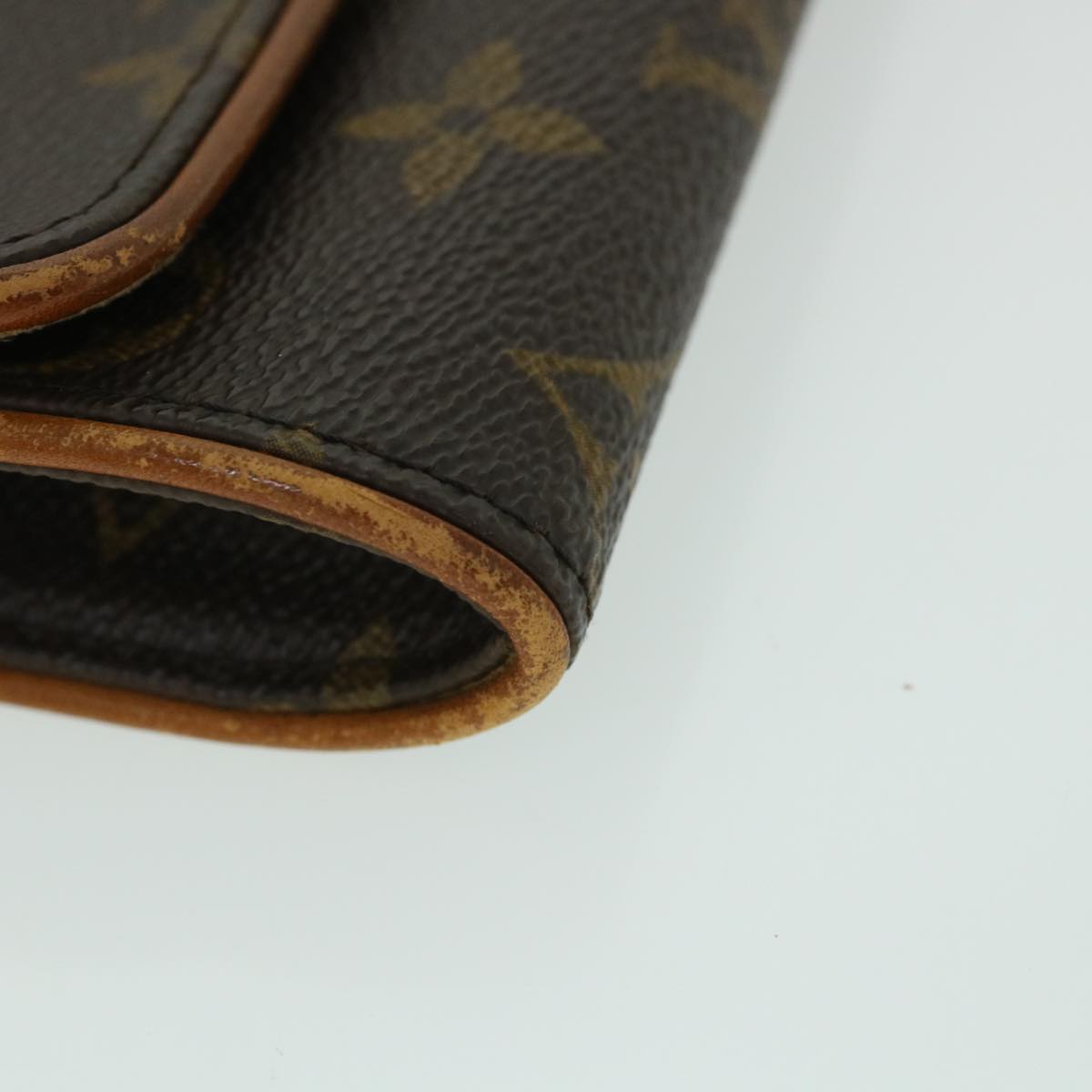 LO-LV bags 6427