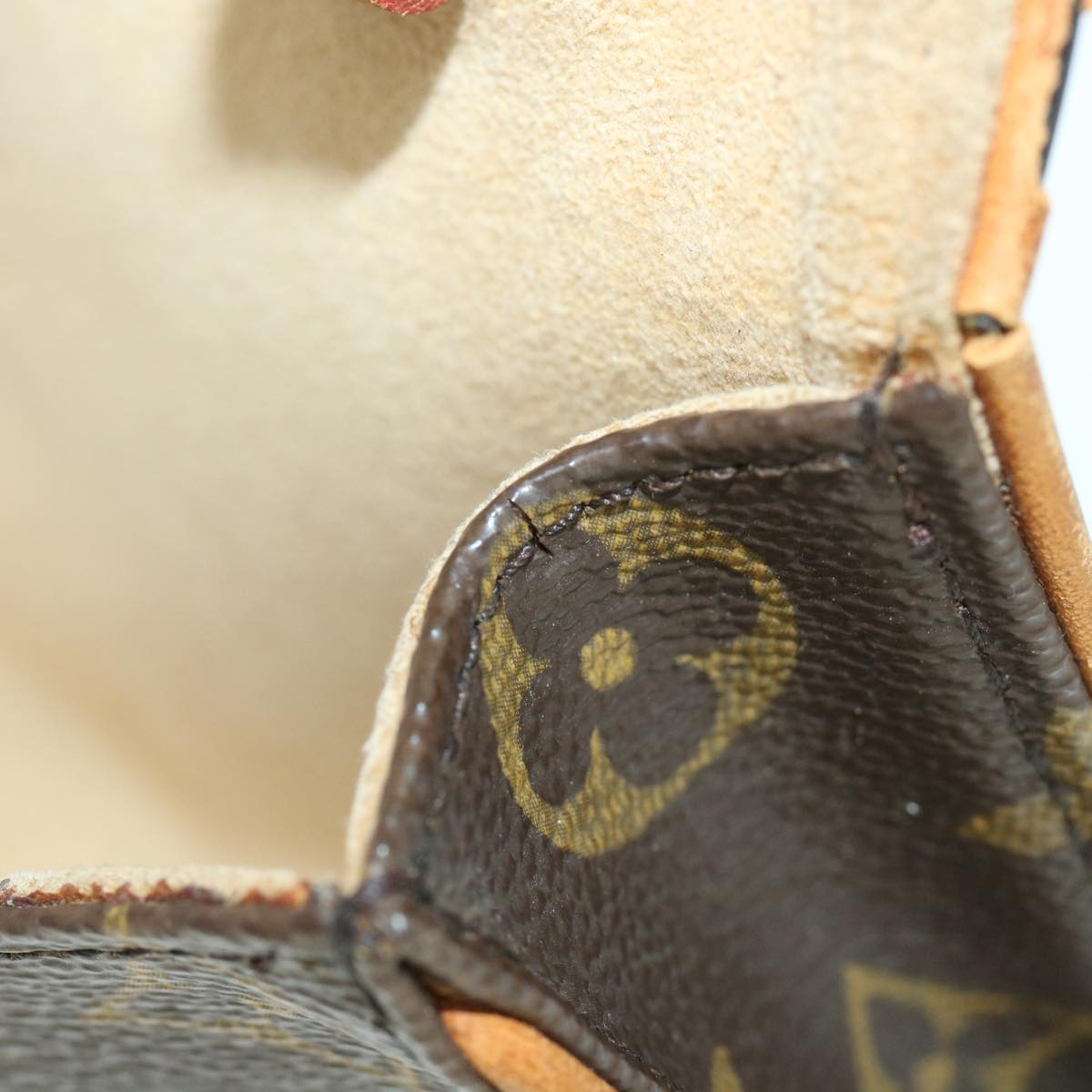 LO-LV bags 6427